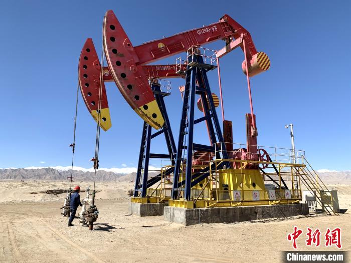 昆仑山下采油人：拒绝做岗位的“门外汉”