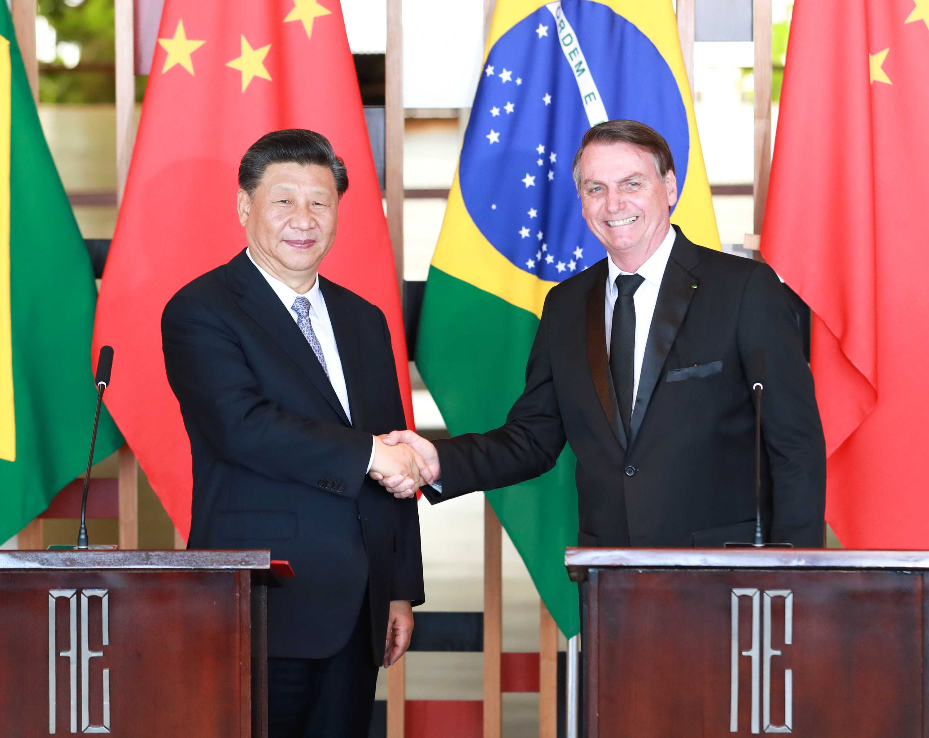 Chinese President Xi Jinping holds talks with Brazilian President Jair Bolsonaro in Brasilia, Brazil, Nov. 13, 2019. (Xinhua/Pang Xinglei)